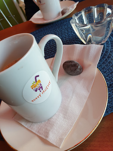 Totty Fruitty - Gastronomi og hotellvirksomhet