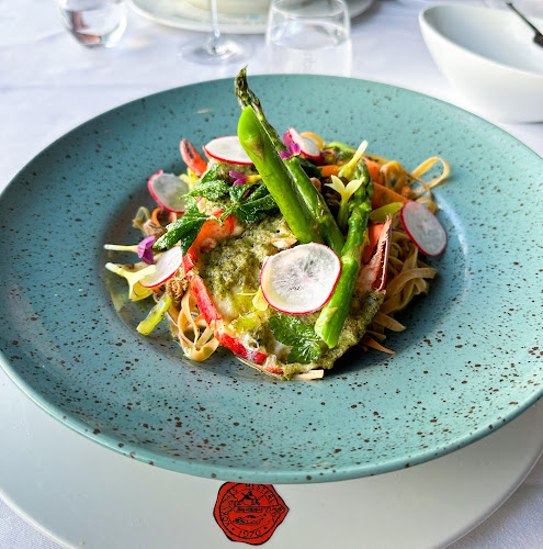 Opinii despre Restaurant Lofotmat în Henningsvær - Gastronomi og hotellvirksomhet