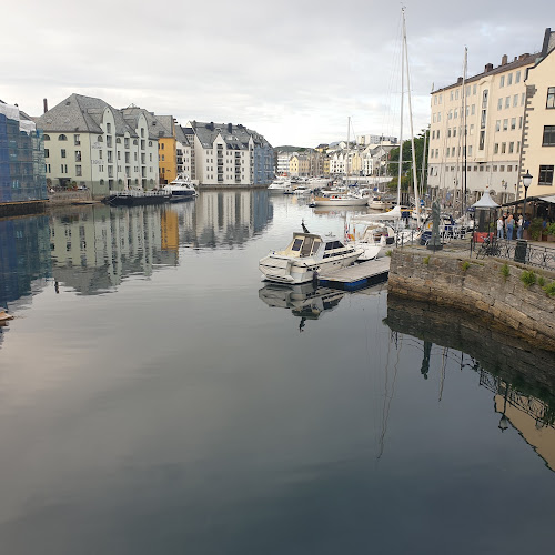 Kirkegata 1, 6004 Ålesund