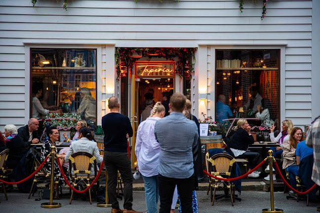 Taperia Tapas & Pinxos