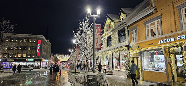 Opinii despre Søstrene Ingebrigtsen AS în Tromsø - Gastronomi og hotellvirksomhet