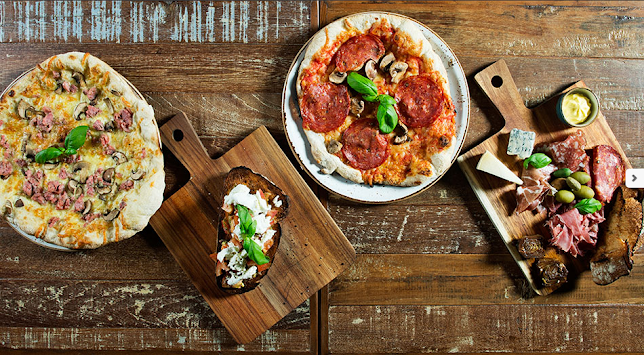 Opinii despre Fellini Birreria e Cucina în Sandvika - Gastronomi og hotellvirksomhet