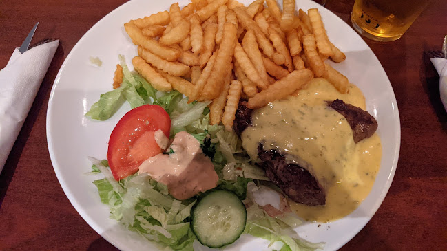 Opinii despre Orion Pizza og Restaurant în Bodø - Gastronomi og hotellvirksomhet