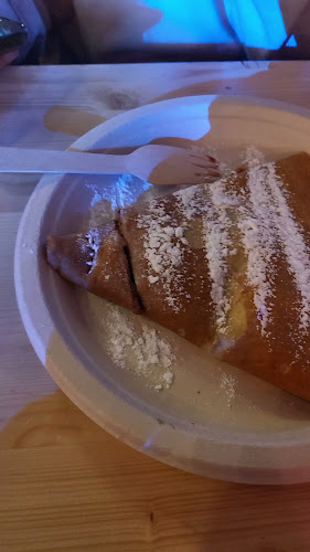 Crêperie de Mari - Gastronomi og hotellvirksomhet