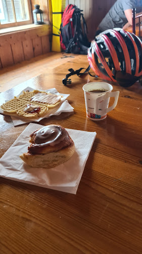 Brannhytta på Natrudstilen - Gastronomi og hotellvirksomhet