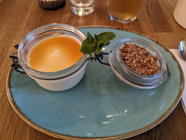 Elias mat & sånt - Gastronomi og hotellvirksomhet