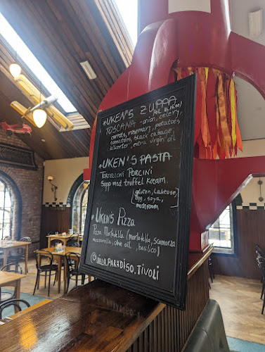 Villa Paradiso Tivoli (Lilleborg) - Gastronomi og hotellvirksomhet