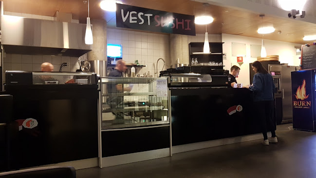 Opinii despre Vest Restaurant AS în Ålesund - Gastronomi og hotellvirksomhet