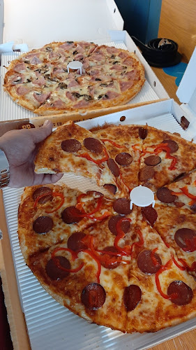 Opinii despre Pizzabakeren Ulsteinvik în Ulsteinvik - Gastronomi og hotellvirksomhet