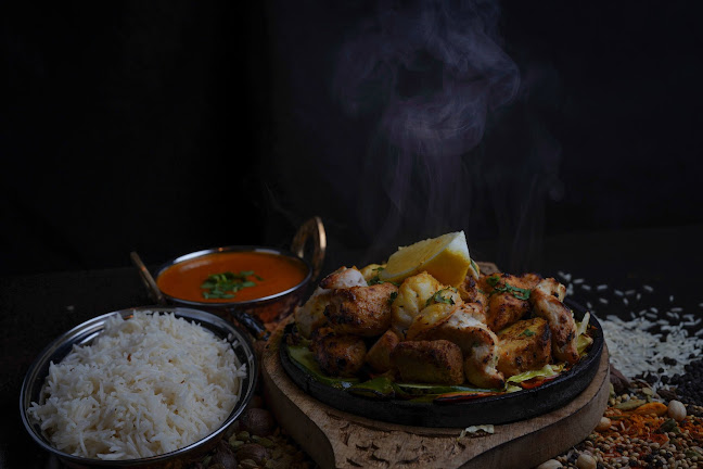 Opinii despre Himalayan Nepali Restaurant în Oslo - Gastronomi og hotellvirksomhet