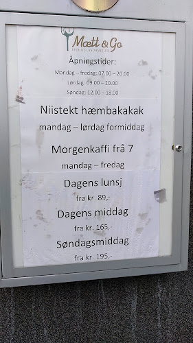 Opinii despre Mætt & Go Eteri og Landhandleri în Kristiansund - Gastronomi og hotellvirksomhet