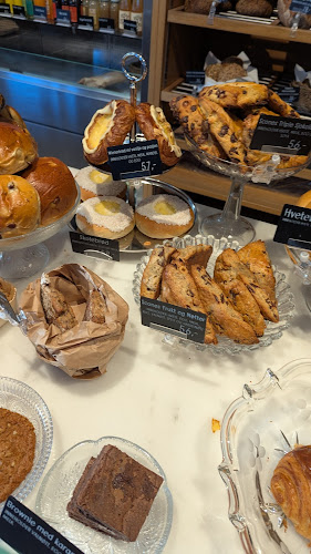 Opinii despre Åpent Bakeri Drift AS, avd Blings în Oslo - Gastronomi og hotellvirksomhet