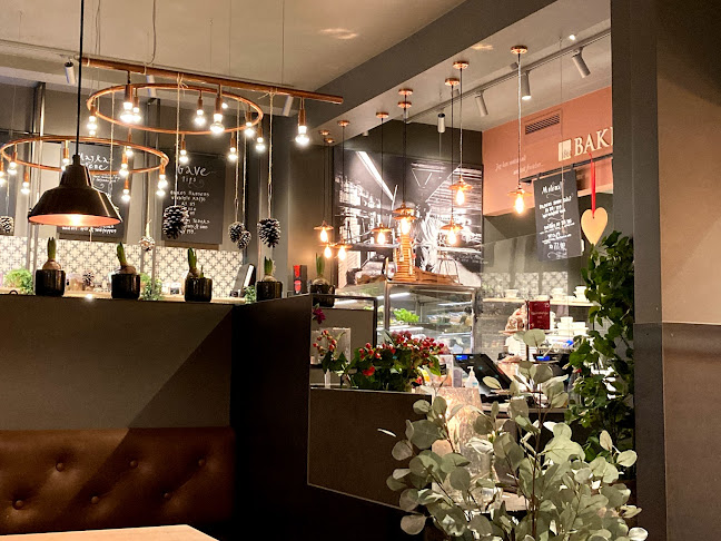 Baker Hansen Adamstuen - Gastronomi og hotellvirksomhet