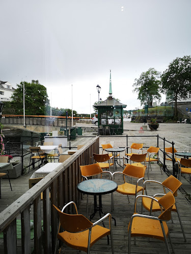 Opinii despre Brygga Isbar Brevik în Brevik - Gastronomi og hotellvirksomhet