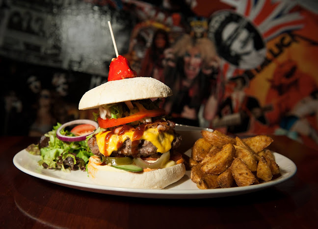 Opinii despre Inside Live & Rock cafe în Bergen - Gastronomi og hotellvirksomhet