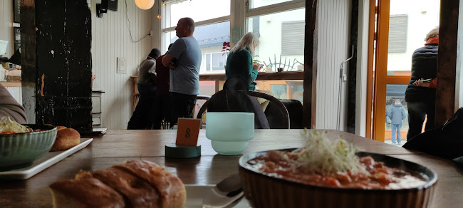 Gammelveien 2, Dreyers gate 25, 8312 Henningsvær