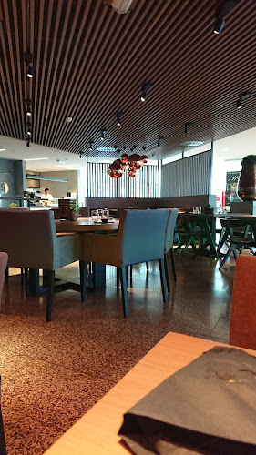 Niwa Sushi - Gastronomi og hotellvirksomhet