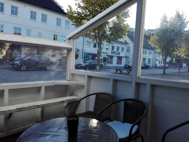 Nesgata 32, 4480 Kvinesdal