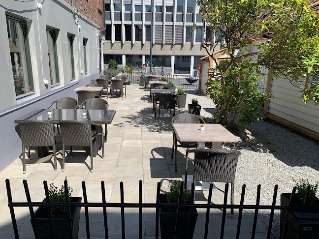 Lille India Sandnes - Gastronomi og hotellvirksomhet