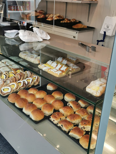 Salhusvegen Hjemmebakeri & Koisk