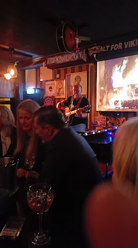 Opinii despre Madame Aase Pub în Sandnes - Gastronomi og hotellvirksomhet