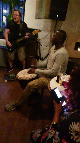 Comentarii opinii despre Café Magenta