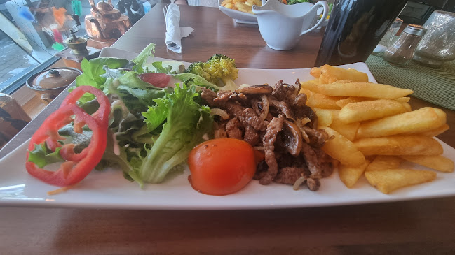 Cafe Skognstuene - Gastronomi og hotellvirksomhet