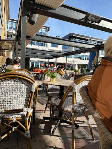 Jonas B. Lyngdal - Gastronomi og hotellvirksomhet