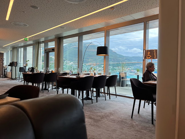 Opinii despre ROAST Restaurant & Bar în Bergen - Gastronomi og hotellvirksomhet