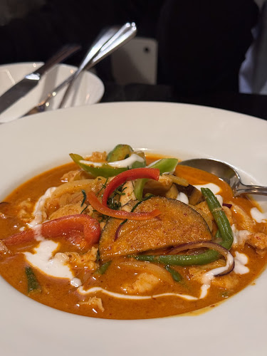 Siam Ratree - Gastronomi og hotellvirksomhet