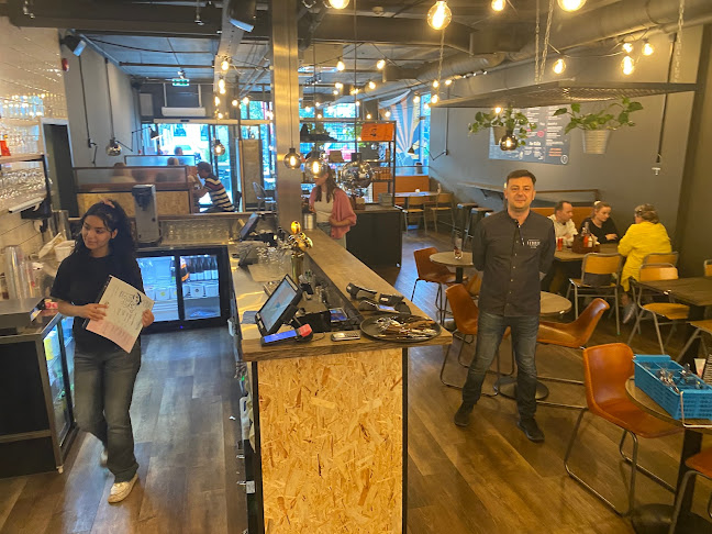 Kompis Røa - Gastronomi og hotellvirksomhet