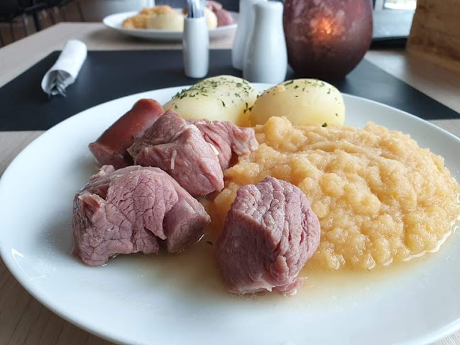 Opinii despre Brua Kro as în Tverlandet - Gastronomi og hotellvirksomhet