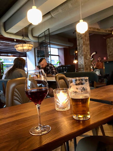 Parksalongen - Gastronomi og hotellvirksomhet