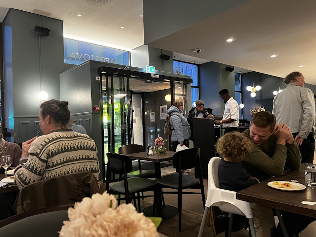 Opinii despre Kaffistova în Oslo - Gastronomi og hotellvirksomhet