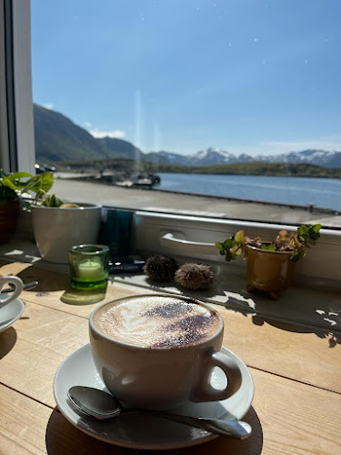 Laukvikveien 3a, 8315 Laukvika