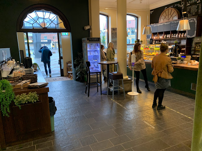 Garcon AS - Gastronomi og hotellvirksomhet