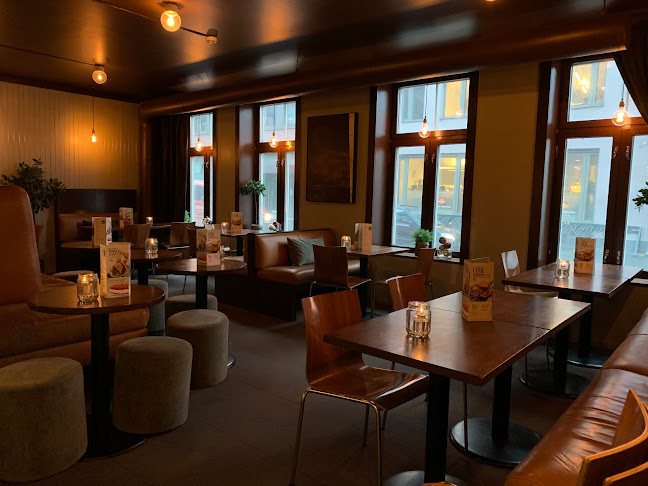 Jordbærpikene Trondheim Torg - Gastronomi og hotellvirksomhet