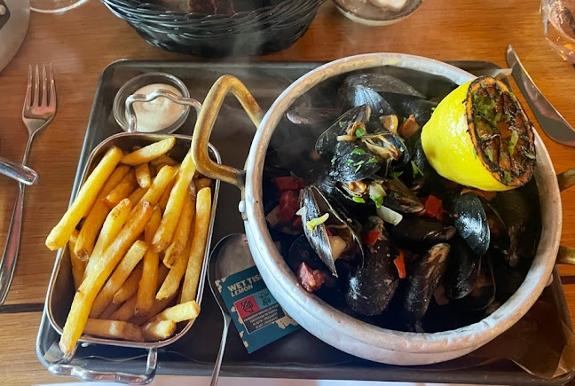 Comentarii opinii despre Grand Cafe