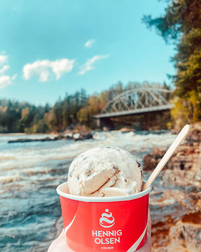 Holmfoss isbar - Holmfoss - Gastronomi og hotellvirksomhet