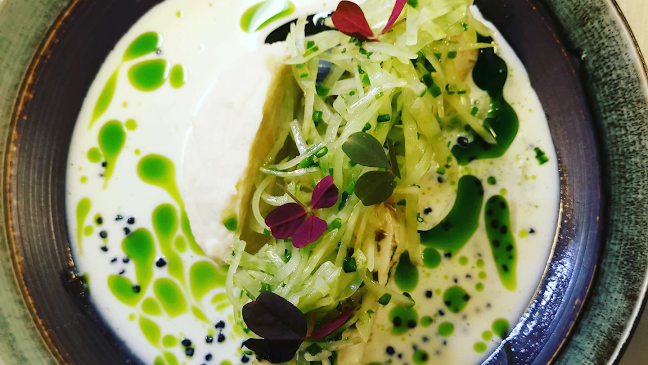 Opinii despre SVANG. în Brønnøysund - Gastronomi og hotellvirksomhet