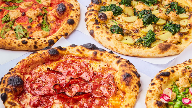 Opinii despre Jungel Pizza în Oslo - Gastronomi og hotellvirksomhet