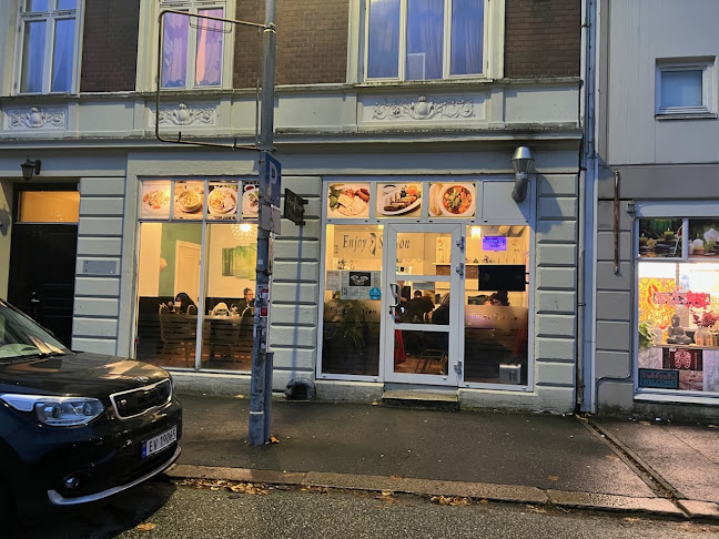 Comentarii opinii despre Enjoy Saigon Restaurant & Take away