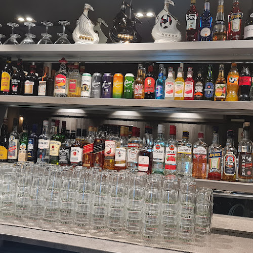 Fjeldberg Marina - Gastronomi og hotellvirksomhet