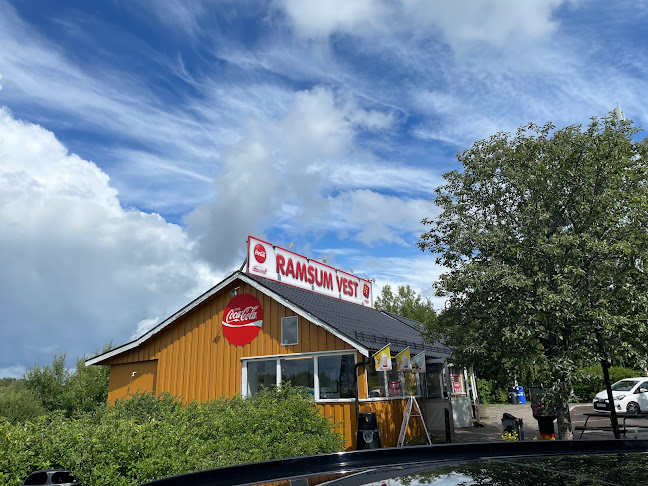 Ramsumgrillen Vest - Stokke