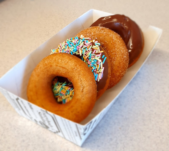 Opinii despre Smultringer, Osloveien 10, parkering. în Hønefoss - Gastronomi og hotellvirksomhet