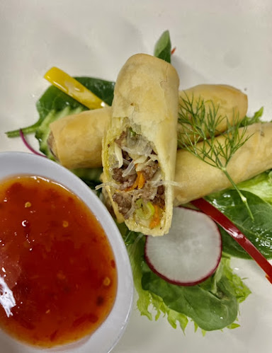 Opinii despre Evys gatekjøkken - Thaimat - Catering - take away în Loddefjord - Gastronomi og hotellvirksomhet