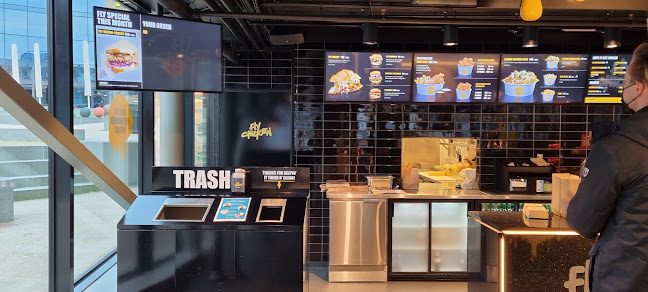 Fly Chicken Storo - Gastronomi og hotellvirksomhet