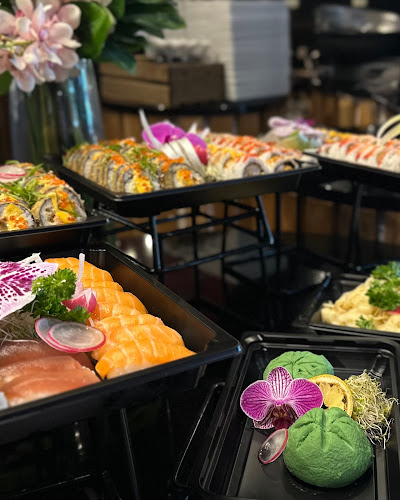 Opinii despre Sabrura Sticks & Sushi - Sirkus Shopping în Trondheim - Gastronomi og hotellvirksomhet