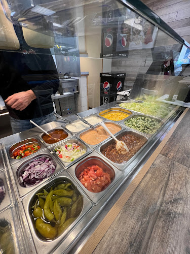 Opinii despre Dronningens Kebab în Oslo - Gastronomi og hotellvirksomhet