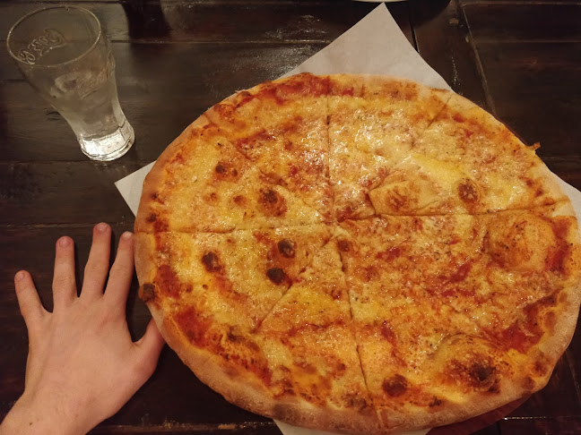 Orion Pizza og Restaurant